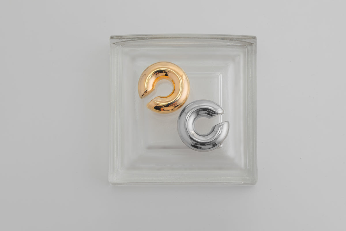 Thick Gold Earcuff 4