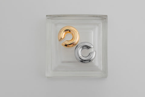 Thick Gold Earcuff 4